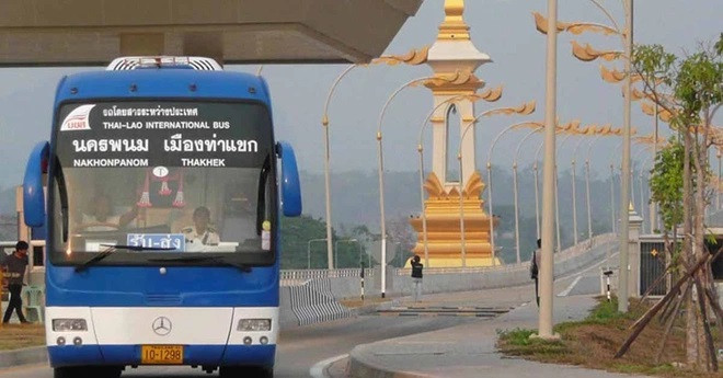 Sắp có tuyến bus nối Việt Nam - Lào - Thái Lan